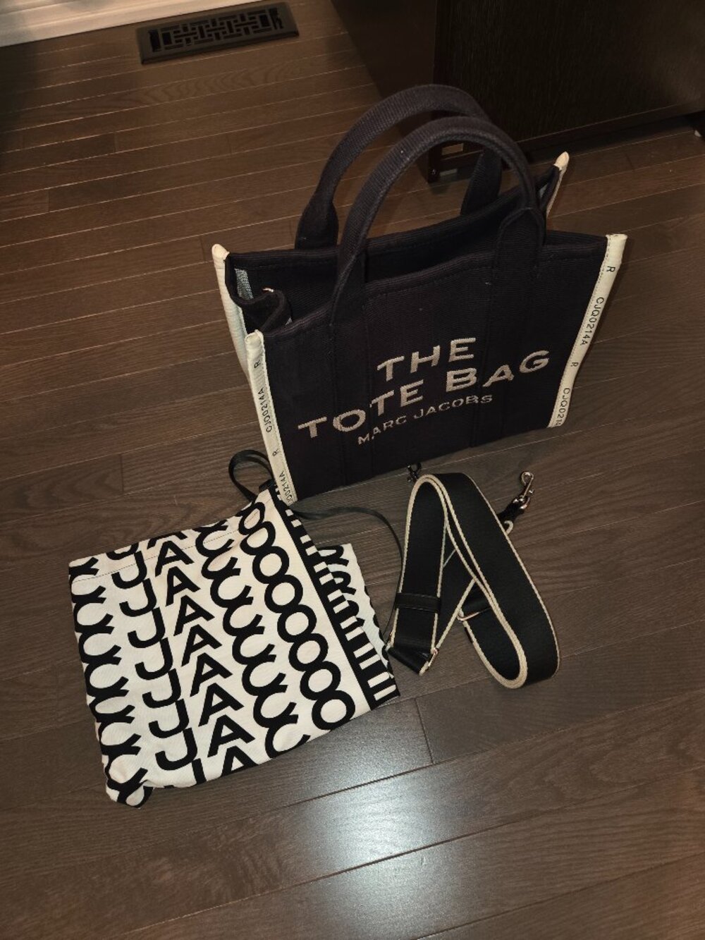 The Tote Bag by Marc Jacobs